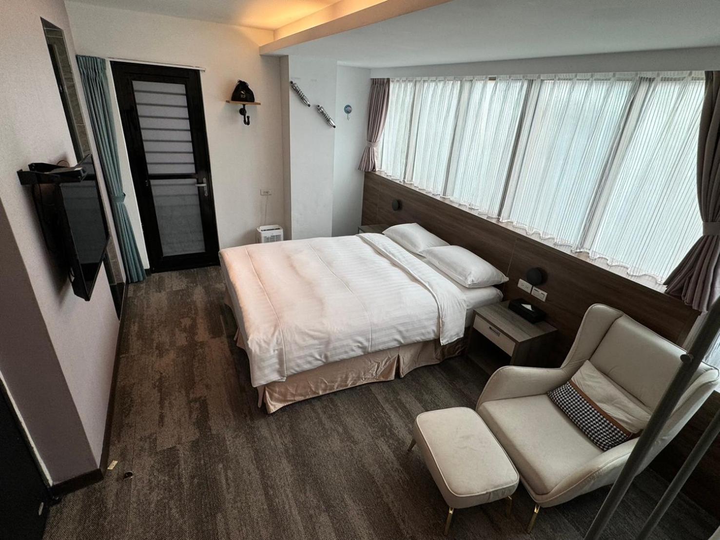 Rf Hotel  Linsen Taipei Exteriör bild